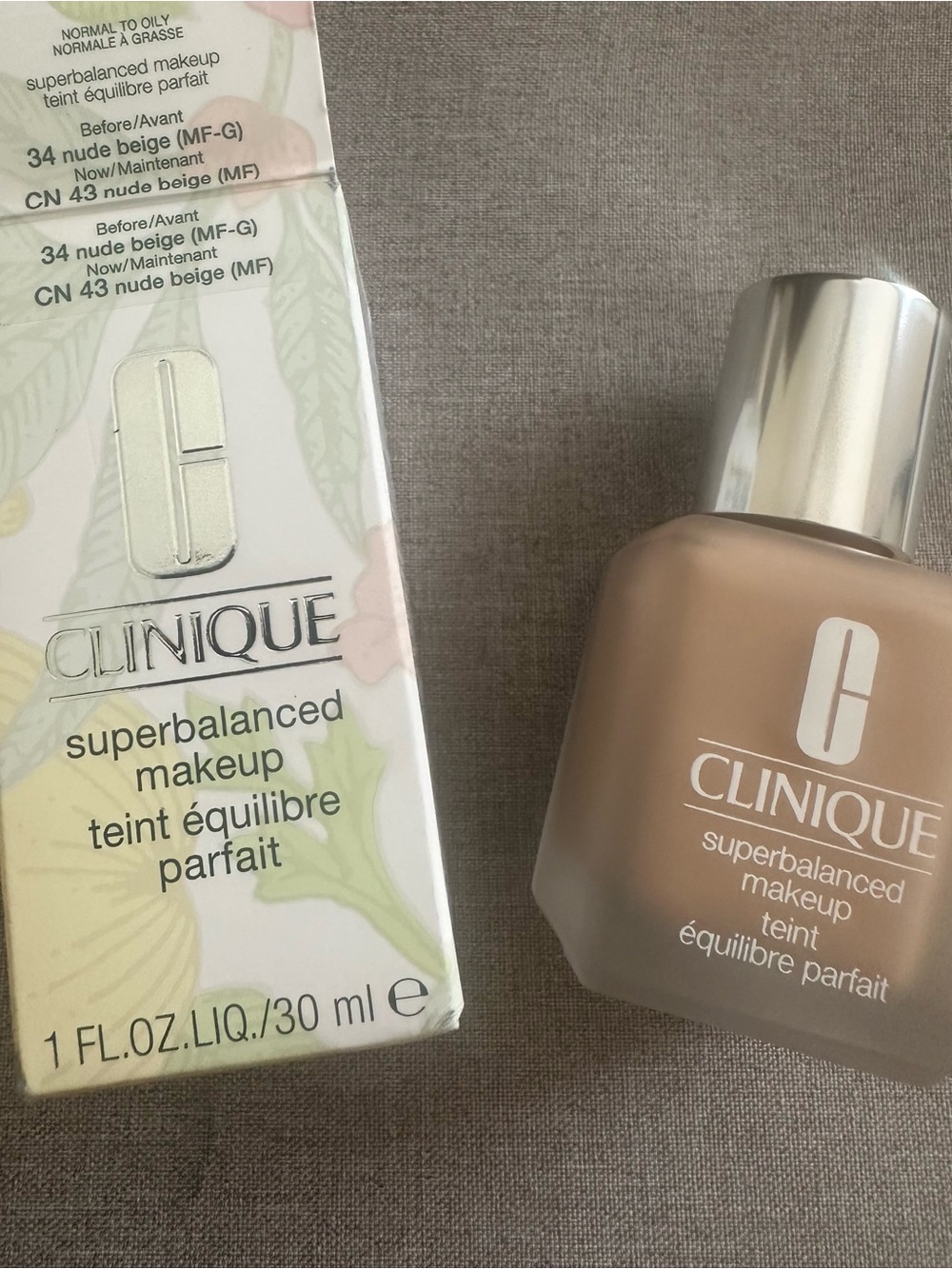 Clinique Superbalanced Makeup Foundation - Nude Beige